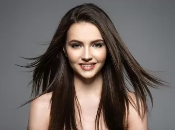 What methods are there for restoring dry hair?